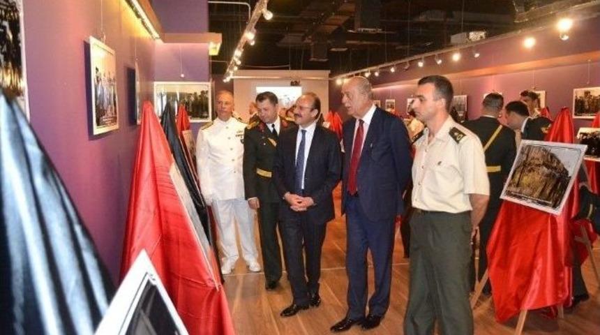 B&uuml;y&uuml;k Zafer Ve Atat&uuml;rk Sergisine Yoğun İlgi