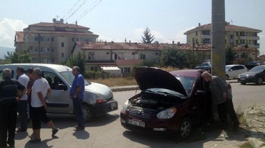Bolu&rsquo;da Trafik Kazası: 3 Yaralı