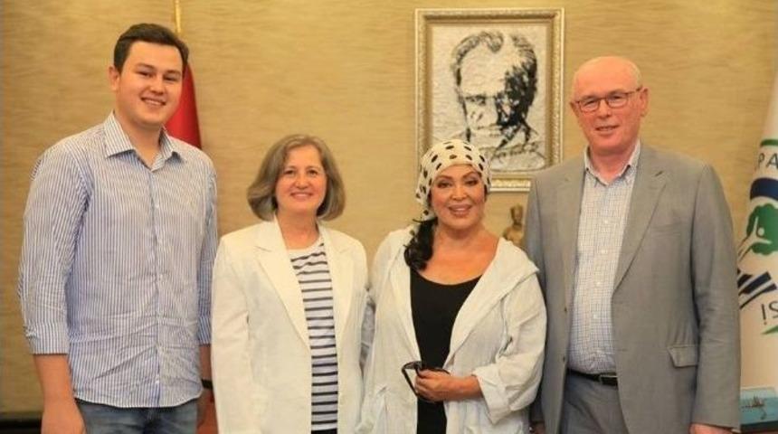 Sultan&rsquo;dan Odunpazarı Belediye Başkanı Kurt&rsquo;a Ziyaret