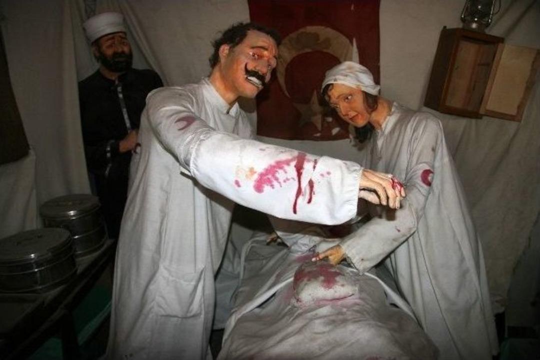 &lsquo;&ccedil;anakkale 100. Yıl Gezici M&uuml;zesi&rsquo; Afyonkarahisar&rsquo;da