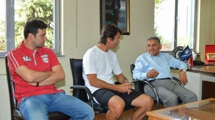 B&uuml;y&uuml;kkılı&ccedil;&rsquo;dan Erciyesspor&rsquo;a Yeni Sezon &Ouml;ncesi Başarı Temennisi