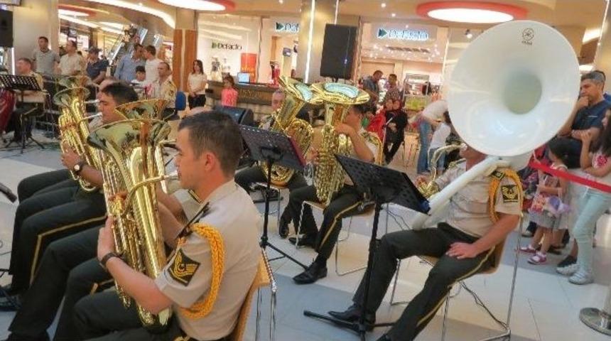 2. Ordu B&ouml;lge Bandosundan 30 Ağustos Konseri