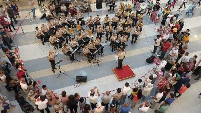 2. Ordu B&ouml;lge Bandosundan 30 Ağustos Konseri 1