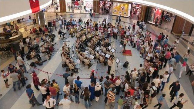 2. Ordu B&ouml;lge Bandosundan 30 Ağustos Konseri 2