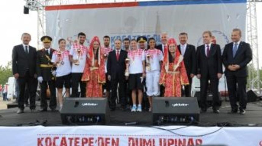 15 Bin Gen&ccedil; Dumlupınar&rsquo;da Buluştu