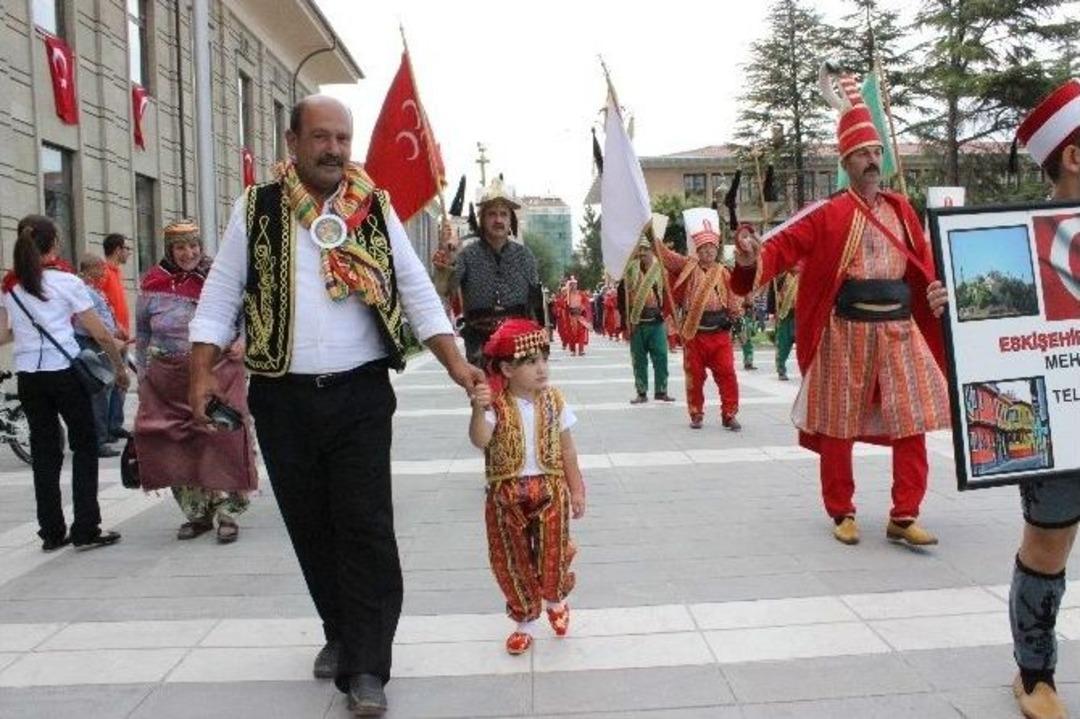 Eskişehir&rsquo;de Geleneksel Y&ouml;r&uuml;k Y&uuml;r&uuml;y&uuml;ş&uuml;
