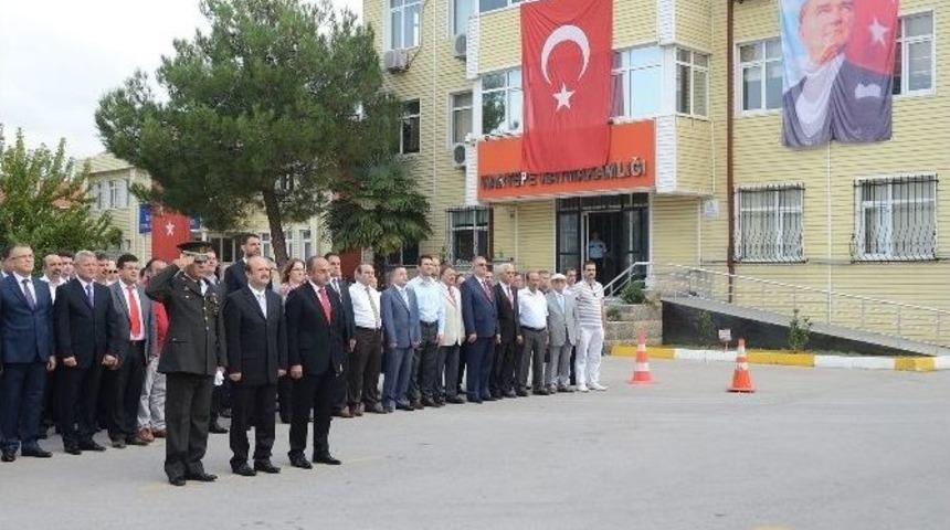 Kartepe&rsquo;de Zafer Bayramı Coşku İle Kutlandı