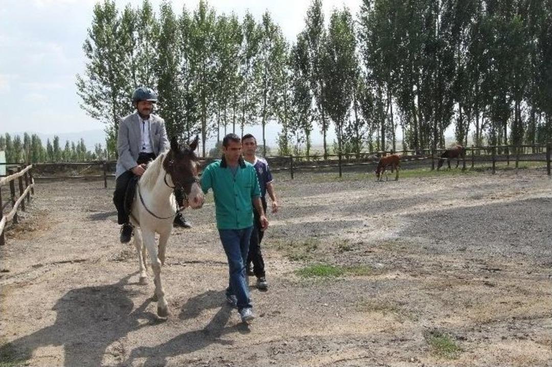 Toplum Ruh Sağlığı Merkezi&rsquo;nde Sosyal Hayata Kazandırma &Ccedil;alışmaları