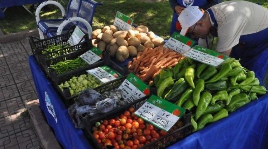 Organik Tarım Yapanların Y&uuml;z&uuml; Verilen Destekle G&uuml;l&uuml;yor