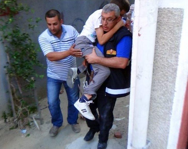 Demir Korkuluklar Bacağına Saplandı G1