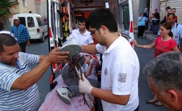 Demir Korkuluklar Bacağına Saplandı G3