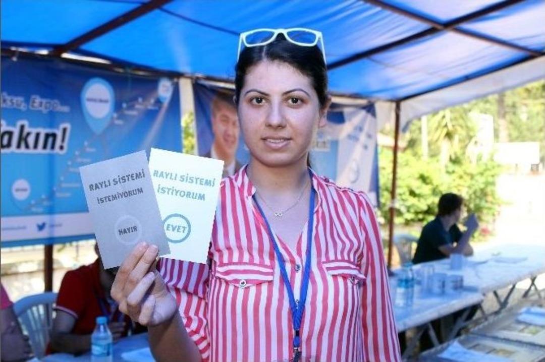 Antalya&rsquo;da Kent İ&ccedil;i Referandum Başladı