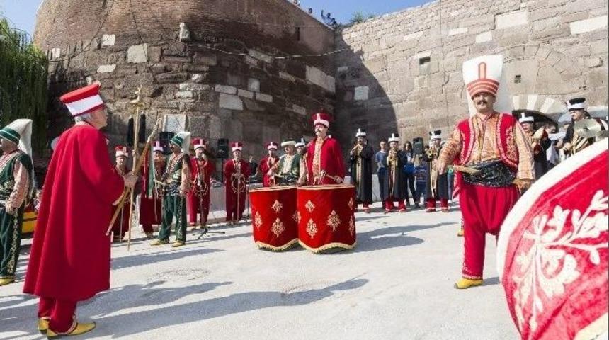 Ankara Shopping Fest R&uuml;zgarı Kale&rsquo;de