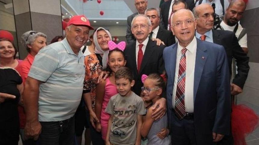 Turgut &Ouml;zakman Yarı Olimpik Y&uuml;zme Havuzu Ve Sosyal Tesisi A&ccedil;ıldı
