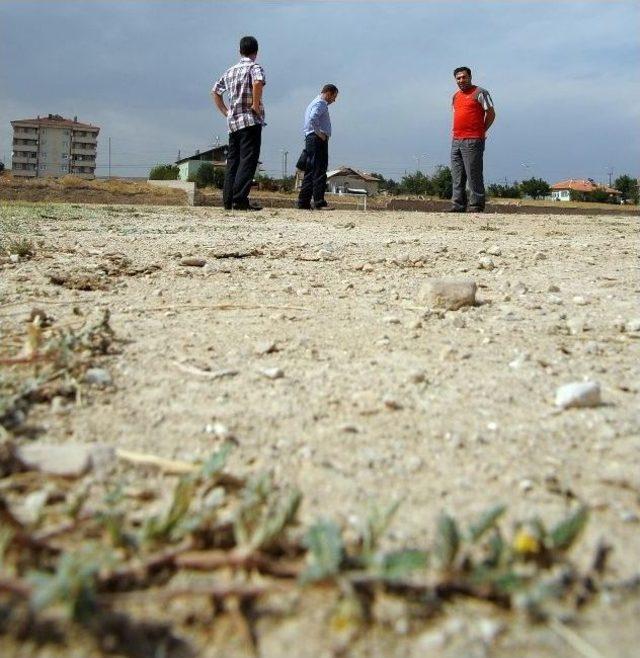 Belediye İşçilerinin İcrası Çandır’ı Sahasız Bıraktı