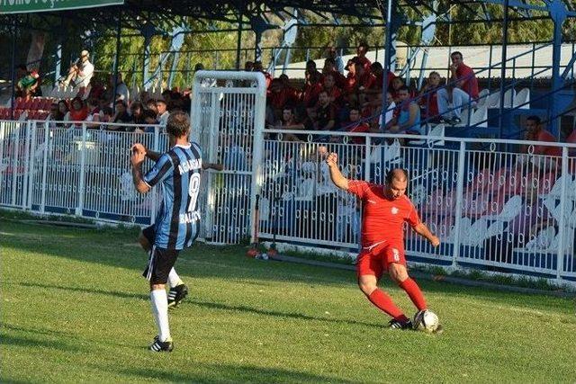 Futbol Masterleri, Nihat Hüsenay Anısına Sahaya Çıktı