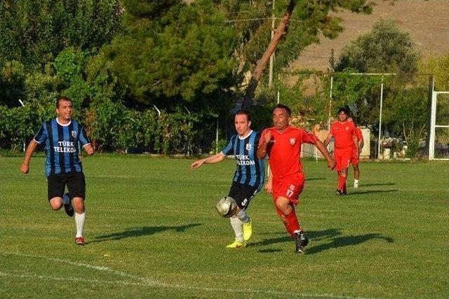 Futbol Masterleri, Nihat Hüsenay Anısına Sahaya Çıktı