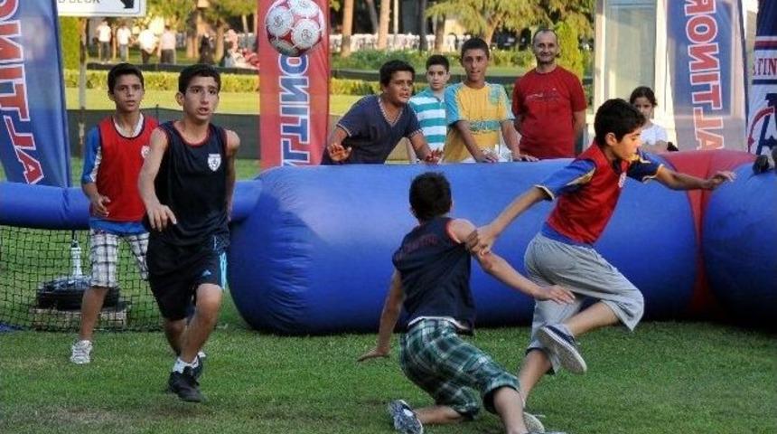 Altınordu &Ccedil;ocuk Tiyatrosu İlk G&ouml;sterisine &Ccedil;ıktı