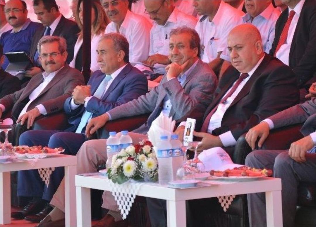 Bakan Eker Av Sezonunun A&ccedil;ılışını Yaptı