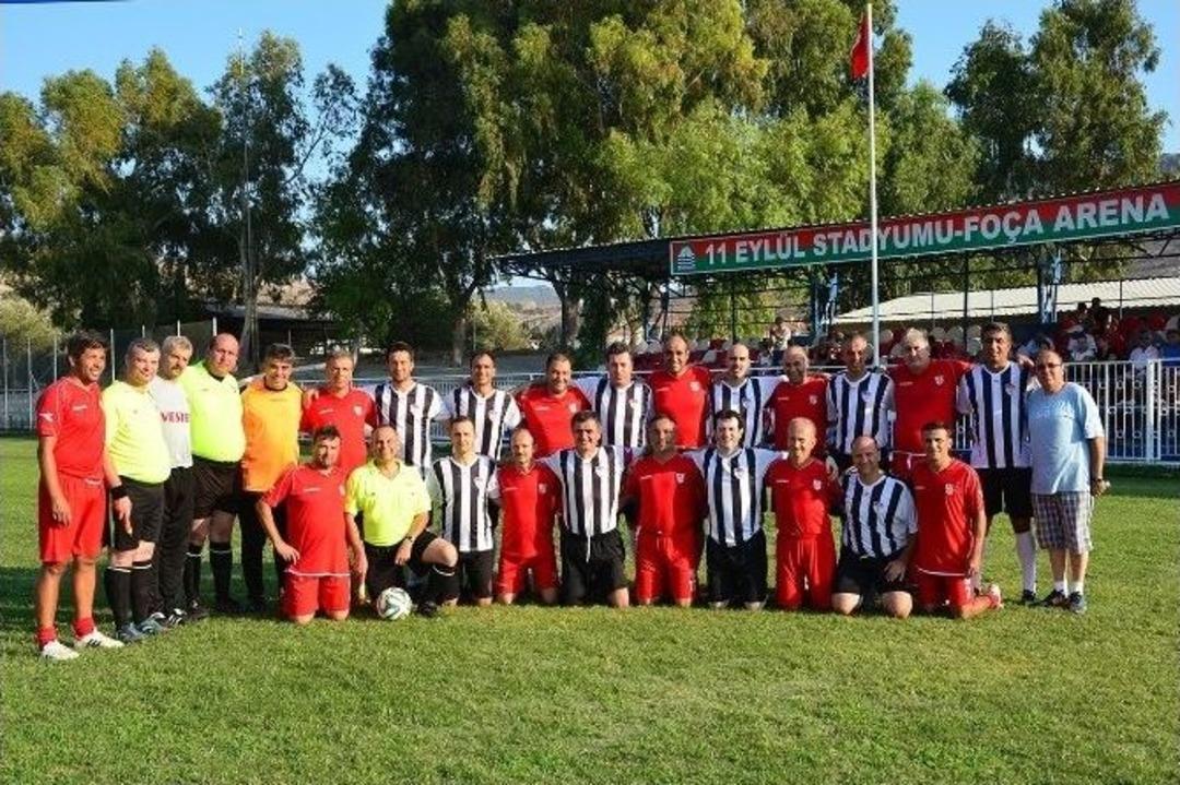 Nihat H&uuml;senay Masterler Futbol Turnuvası&rsquo;nı Fo&ccedil;a Belediyespor Kazandı