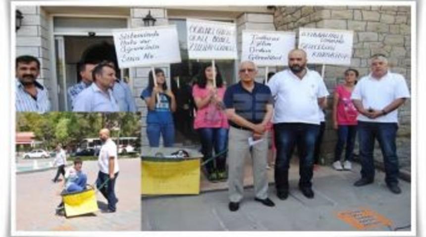 &Ouml;ğrenci ve Velilerinden El Arabalı Eylem
