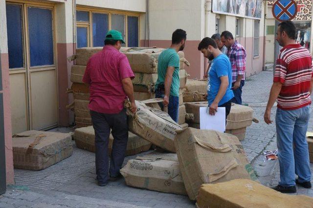 Ceyhan'da 35 Bin Paket Kaçak Sigara Ele Geçirildi