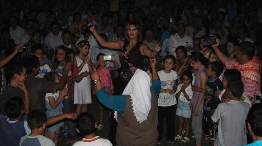 Selendi&rsquo;de Ankaralı Yasemin Coşkusu.