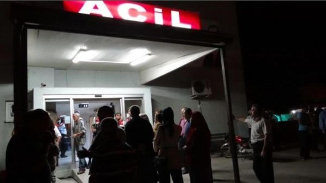 D&uuml;ğ&uuml;nde Silah Atıldı, 4 Kişi Yaralandı