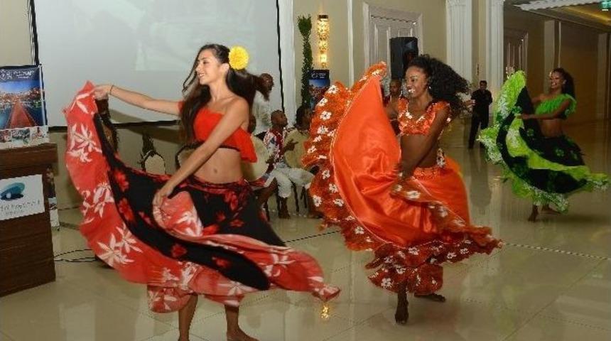 İzmir&rsquo;de Mauritius Esintisi