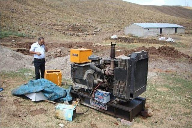 Elektriği Kesilen Belediye, Jeneratörle Su Dağıttı