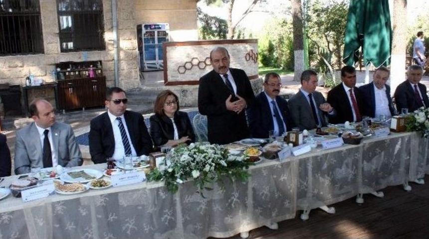 Kent Konseyi Y&ouml;netimi Basın Mensuplarıyla Biraraya Geldi