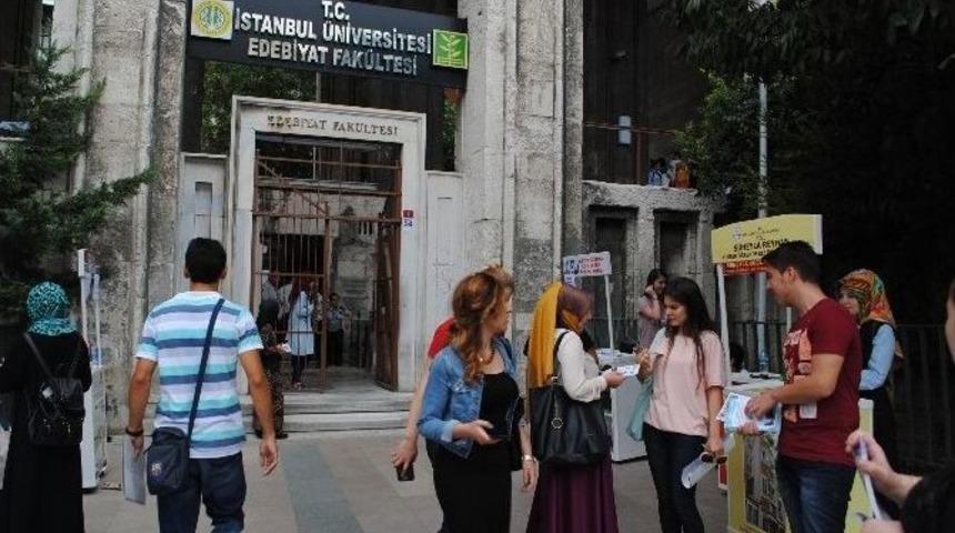 &Uuml;niversitelerde Kayıt Yoğunluğu Başladı