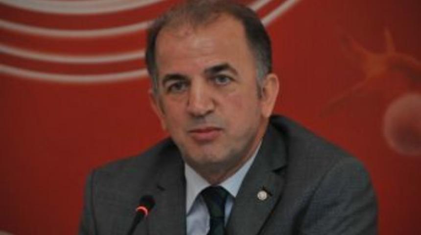 Sağlık &Ccedil;alışanlarına Ebola Vir&uuml;s&uuml; Uyarısı