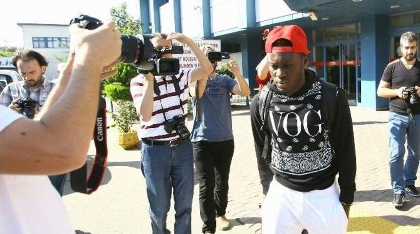 Trabzonspor Yatabare&rsquo;nin Ardından Waris&rsquo;i De Trabzon&rsquo;a Getirdi