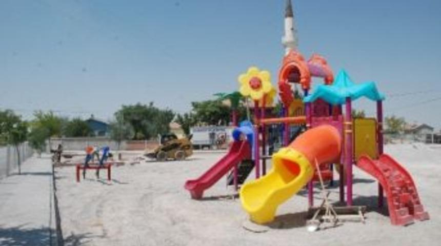 Karatay&rsquo;da Yeni Mahallelere 40 &Ccedil;ocuk Parkı