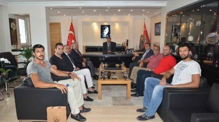 Trakya &Uuml;niversitesi Meri&ccedil; Spor Kul&uuml;b&uuml;&rsquo;nden Edirne İl Emniyet M&uuml;d&uuml;r&uuml; Dr.rahmi Baştuğ&rsquo;a Ziyaret