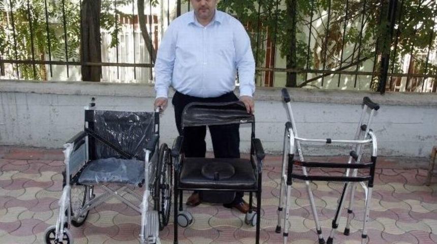 Sakatlar Derneği&rsquo;nden Yezidilere Medikal Destek