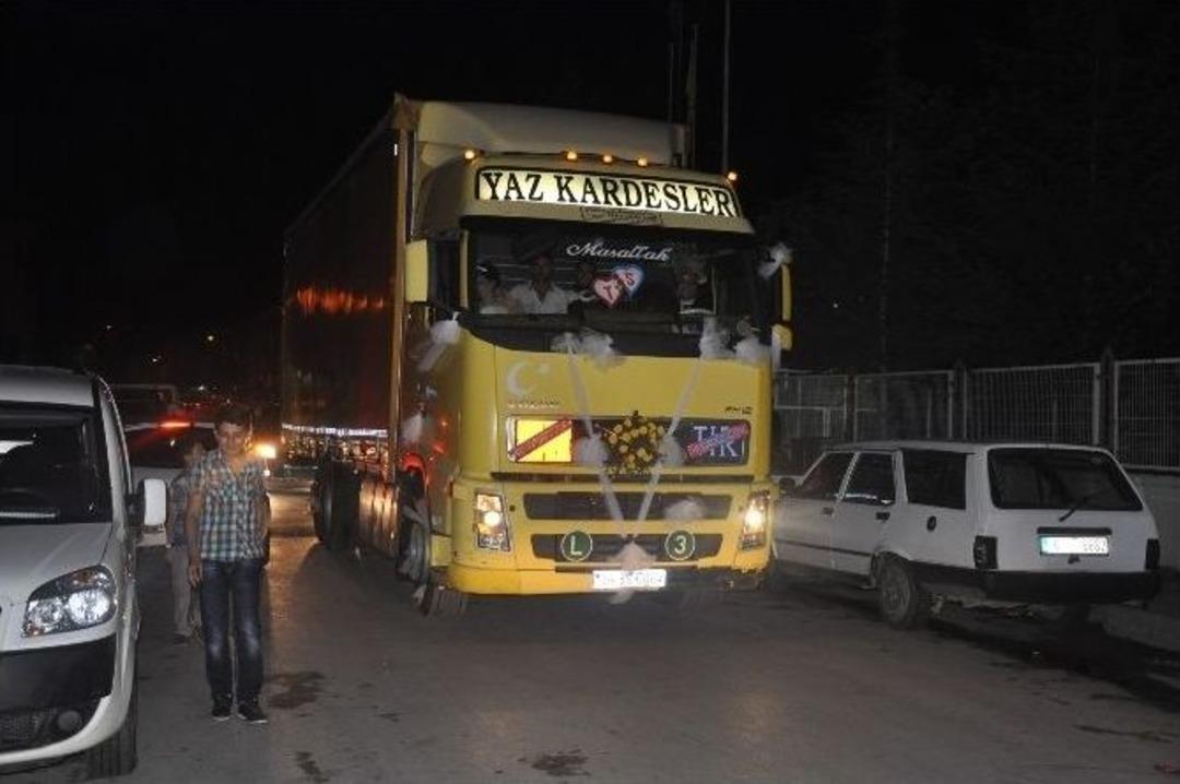 Tır Gelin Arabası Oldu