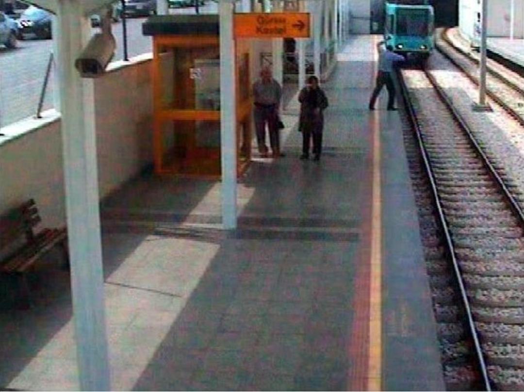 Vatmanın Dikkati Sayesinde Son Anda &Ouml;l&uuml;mden Kurtuldu