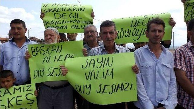 (özel Haber) Bursa’da Meraları Kiraya Verilen Köylüler Eylem Yaptı