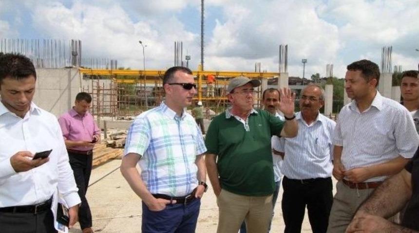 Kandıra Spor Salonu İnşaatı Devam Ediyor