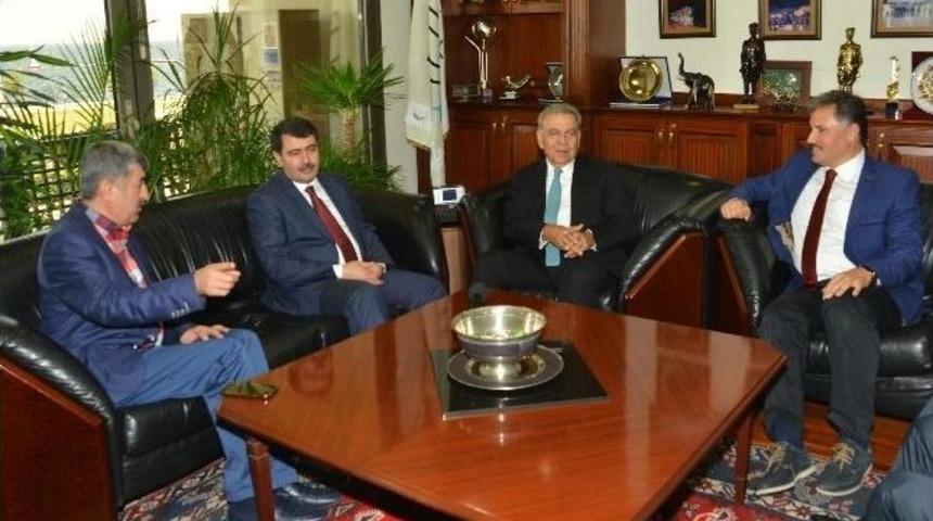 "kayısı Diyarı"ndan İzmir&rsquo;e Selam Var