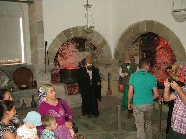 Bolu Belediyesi Kültür Gezisi Kapsamında Konya’yı Gezdirdi