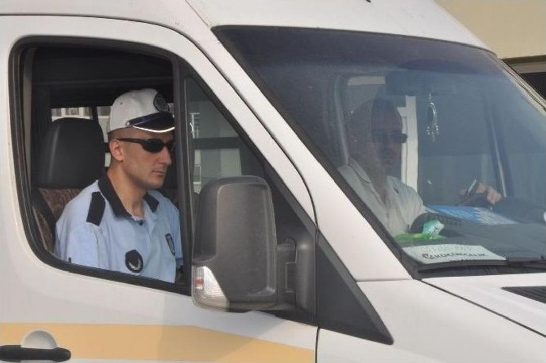 İneg&ouml;l&rsquo;den Bursa&rsquo;ya İş&ccedil;i Almaya Gelen İki Servis Aracı Bağlandı