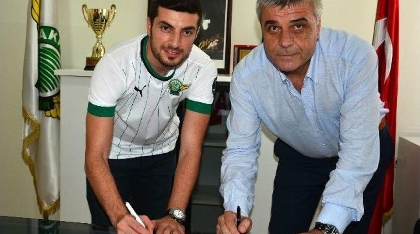 Akhisar Belediyespor, Kadir Keleş İle S&ouml;zleşme İmzaladı