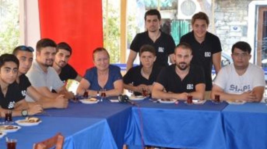 Fo&ccedil;a&rsquo;da Balkan R&uuml;zgarı Sevimli Dostlar İ&ccedil;in Esecek