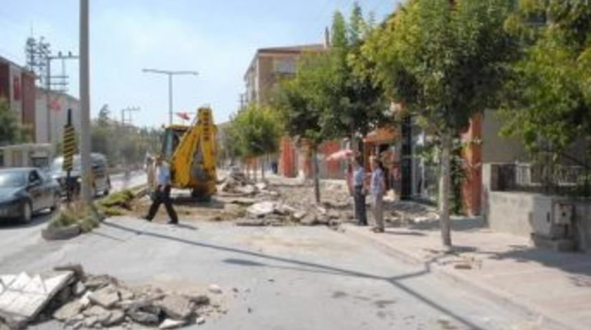 Bolvadin Belediyesi &Uuml;st Yapı &Ccedil;alışmalarına Aralıksız Devam Ediyor