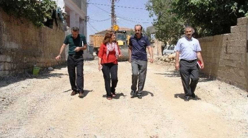 Artuklu&rsquo;da Yol Yapım &Ccedil;alışmaları S&uuml;r&uuml;yor