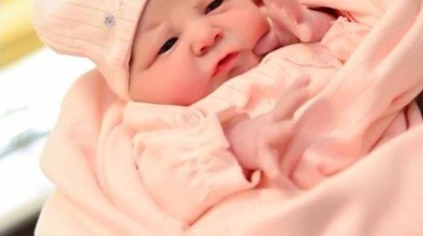 Manisalı Gen&ccedil; Gazeteci Baba Oldu