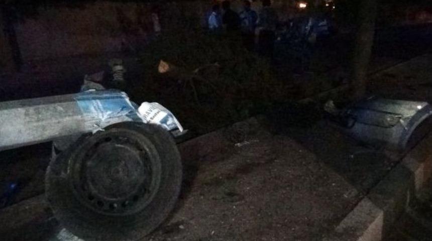 Diyarbakır&rsquo;da Trafik Kazası:1 Ağır Yaralı